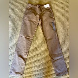 NWT. Uniqlo men’s chino pants. 30x34. Light khaki